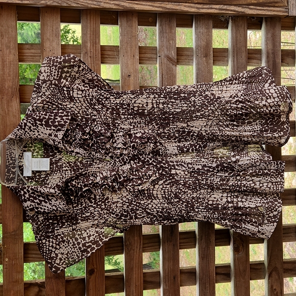 Blouse Nice brown and tan print - Picture 2 of 8